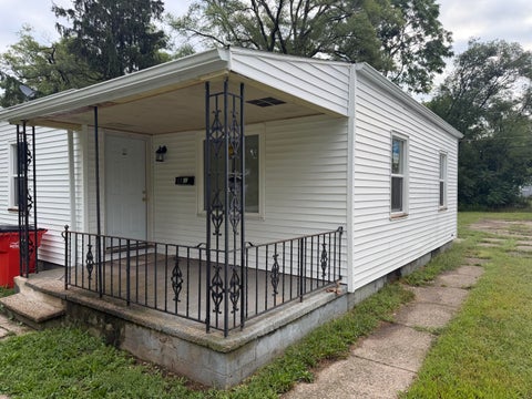 Photo for 1339 Jennings Avenue