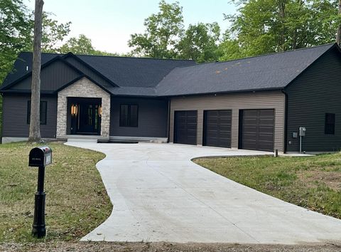 Photo of 8670 N Island Drive #Lot 32 and 33, Canadian Lakes, MI 49346 (MLS # 26016907)