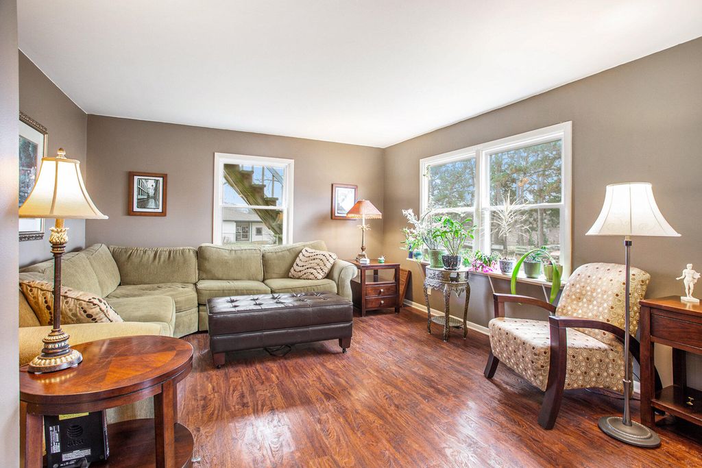 Photo of 706 36th Street SW, Wyoming, MI 49509 (MLS # 23144397)