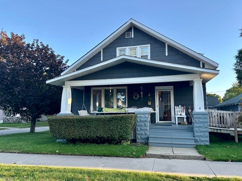 Photo of 313 3rd Street, Manistee, MI 49660 (MLS # 26048609)