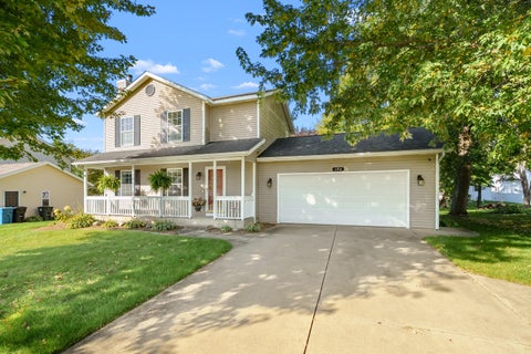 Photo for 194 Apple Blossom Lane