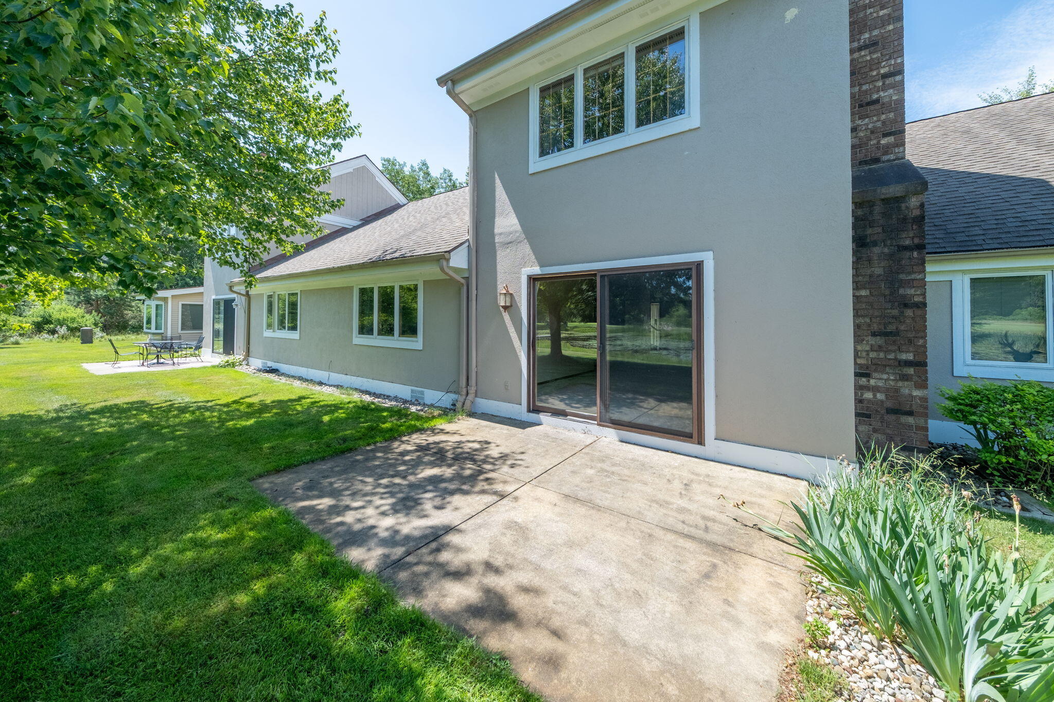 10584 Trapper Lane
