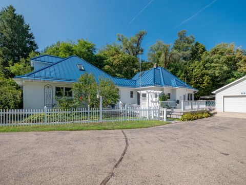 Photo of 55622 Red Arrow Highway, Lawrence, MI 49064 (MLS # 25049122)