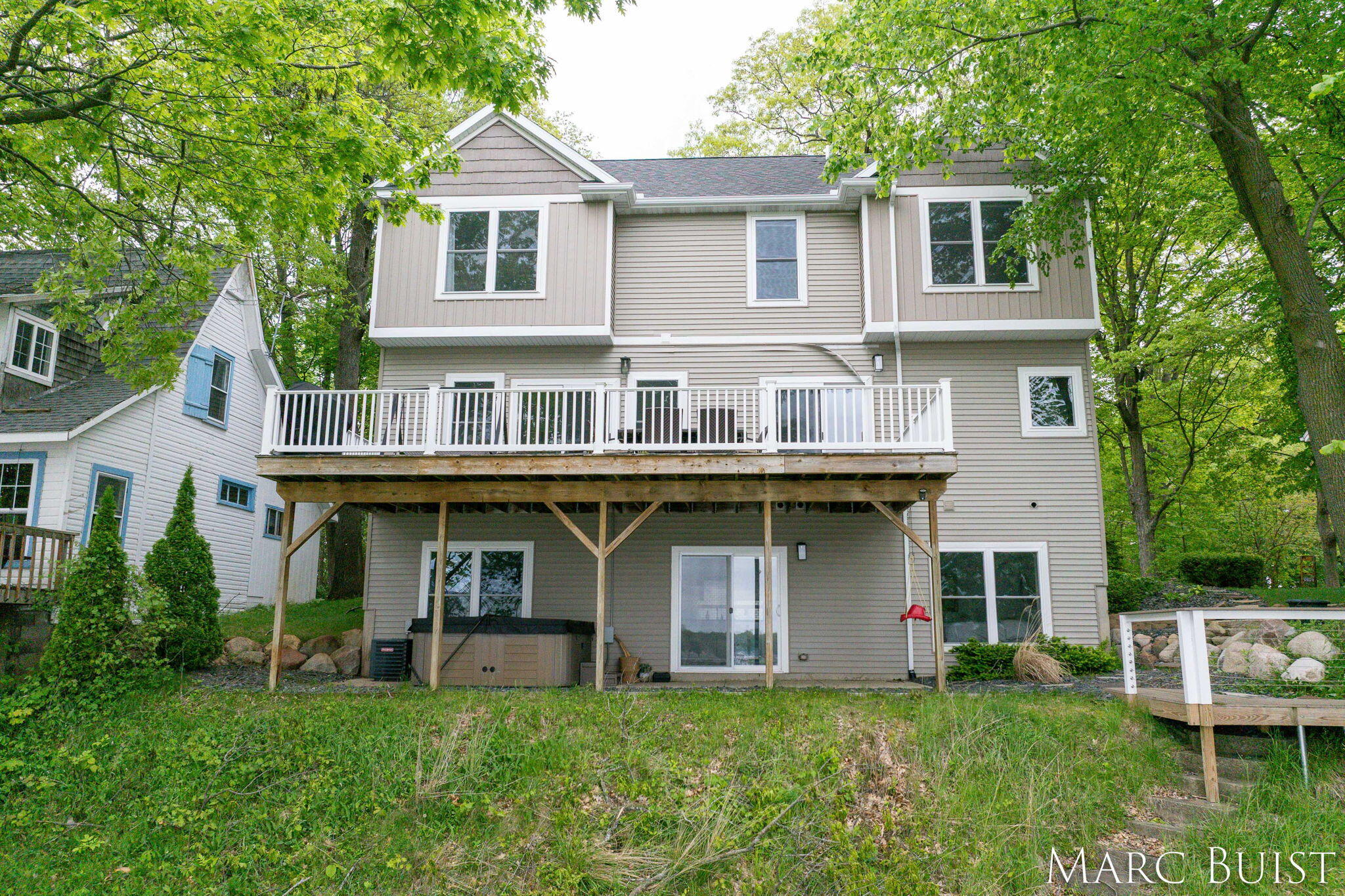 4626 Hilltop Drive