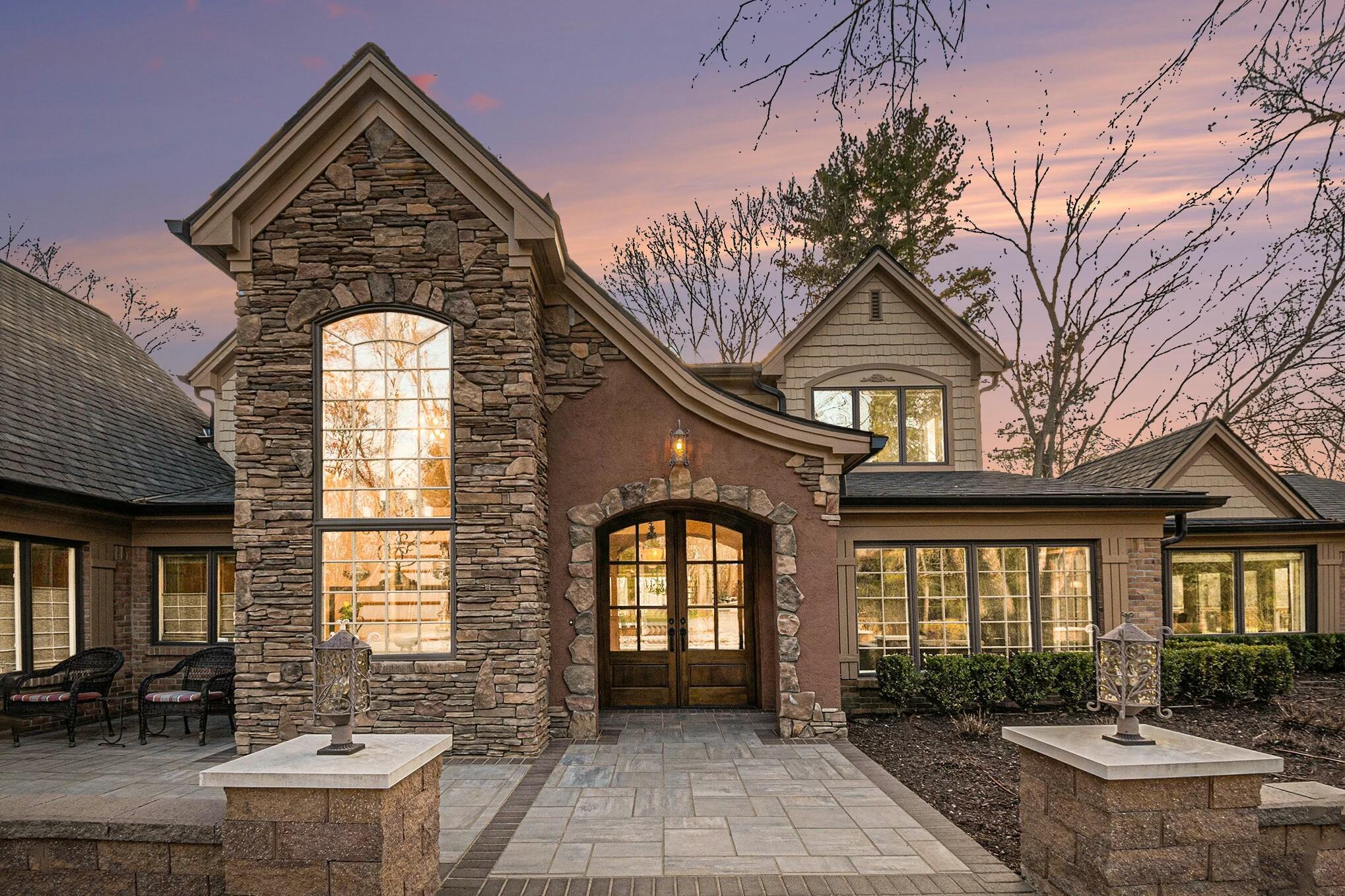 2891 Gale Road