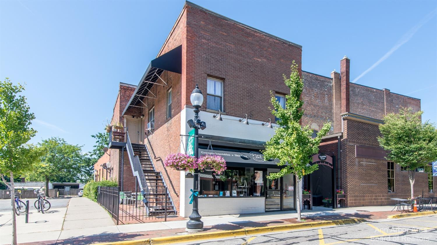 100 S Ann Arbor Street