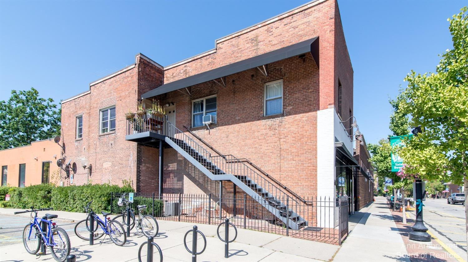100 S Ann Arbor Street