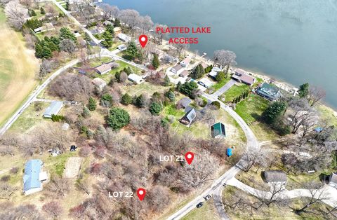 Photo of VL W Oak Drive, Decatur, MI 49045 (MLS # 25015403)