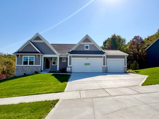 5940 VALLEY POINT DR SE, CALEDONIA, MI 49316 - Image 22b349295d4472c4e2d3110b0896d2da/2334460878