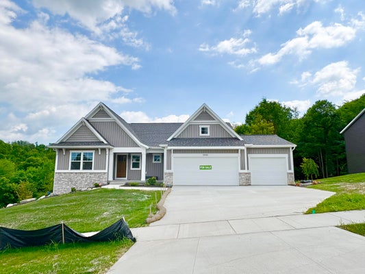 5940 VALLEY POINT DR SE, CALEDONIA, MI 49316 - Image 22b349295d4472c4e2d3110b0896d2da/541309432