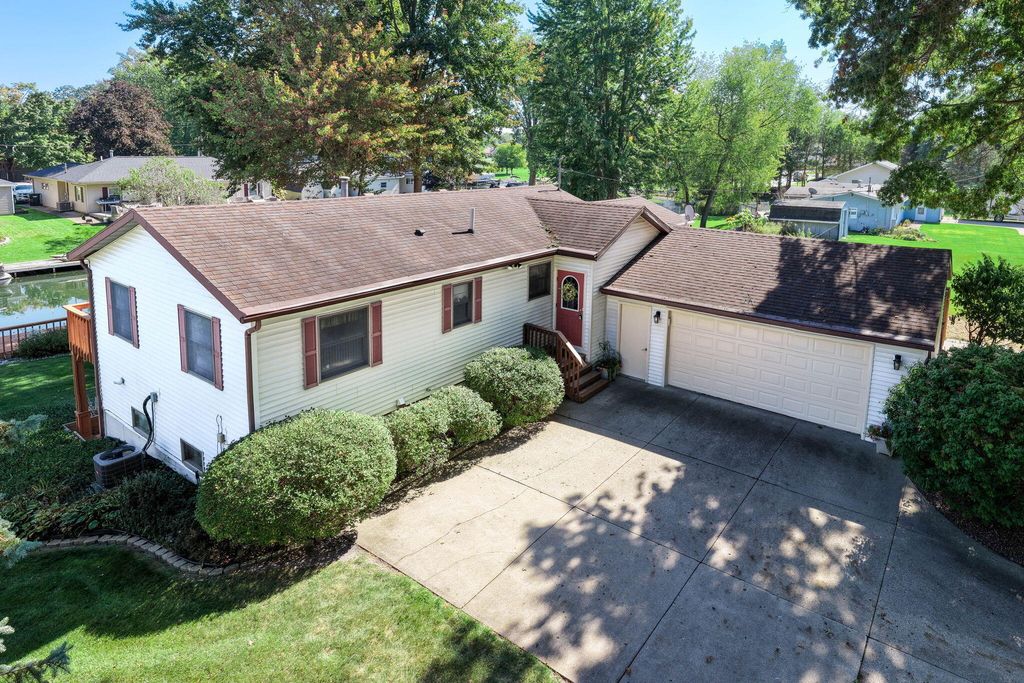 Photo of 2065 S Patterson Road, Wayland, MI 49348 (MLS # 25050101)