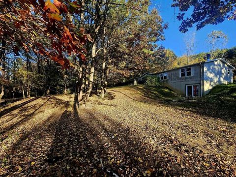 Photo of 9955 Glenn Road, Grass Lake, MI 49240 (MLS # 26012315)
