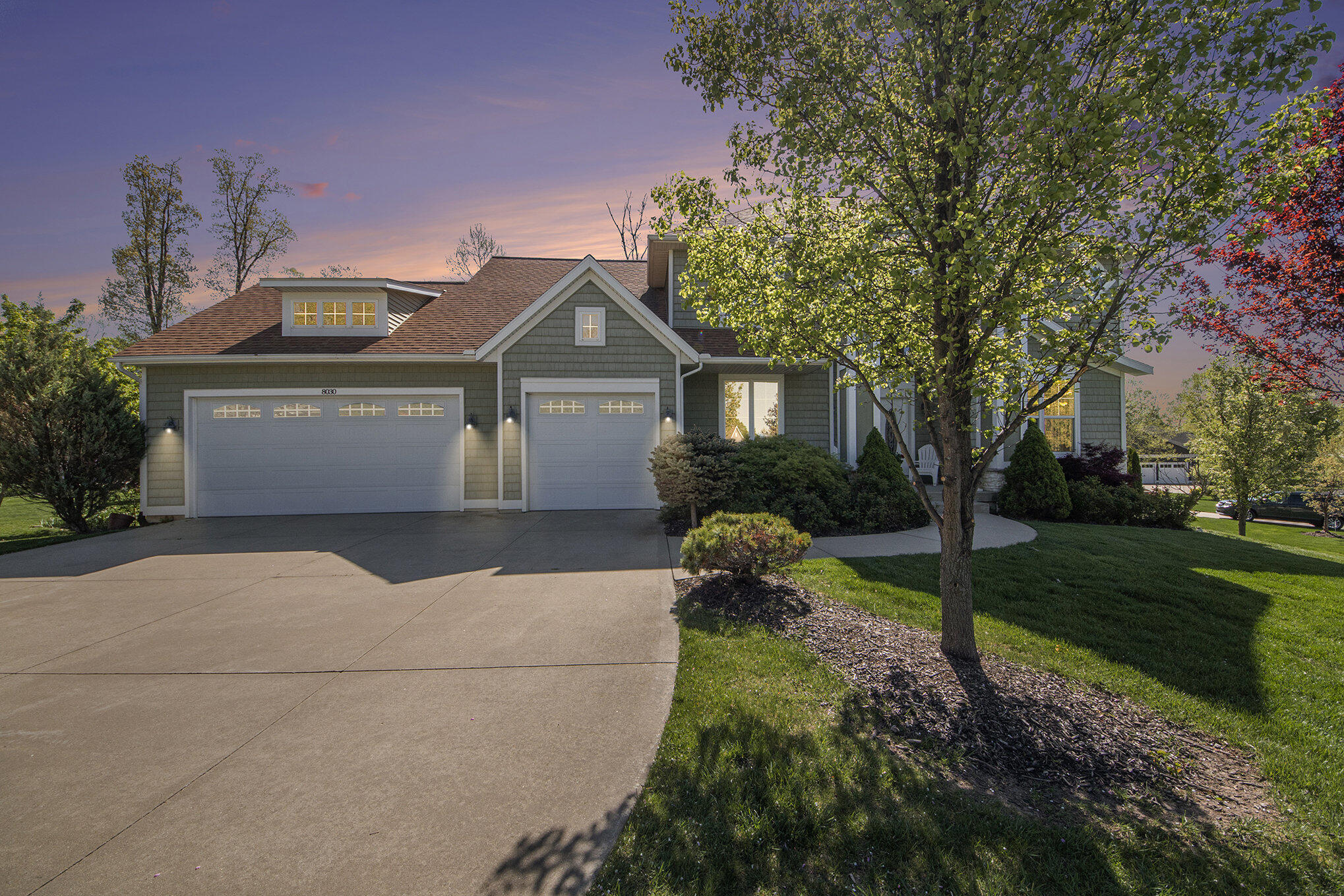 8030 Lionel Drive SW