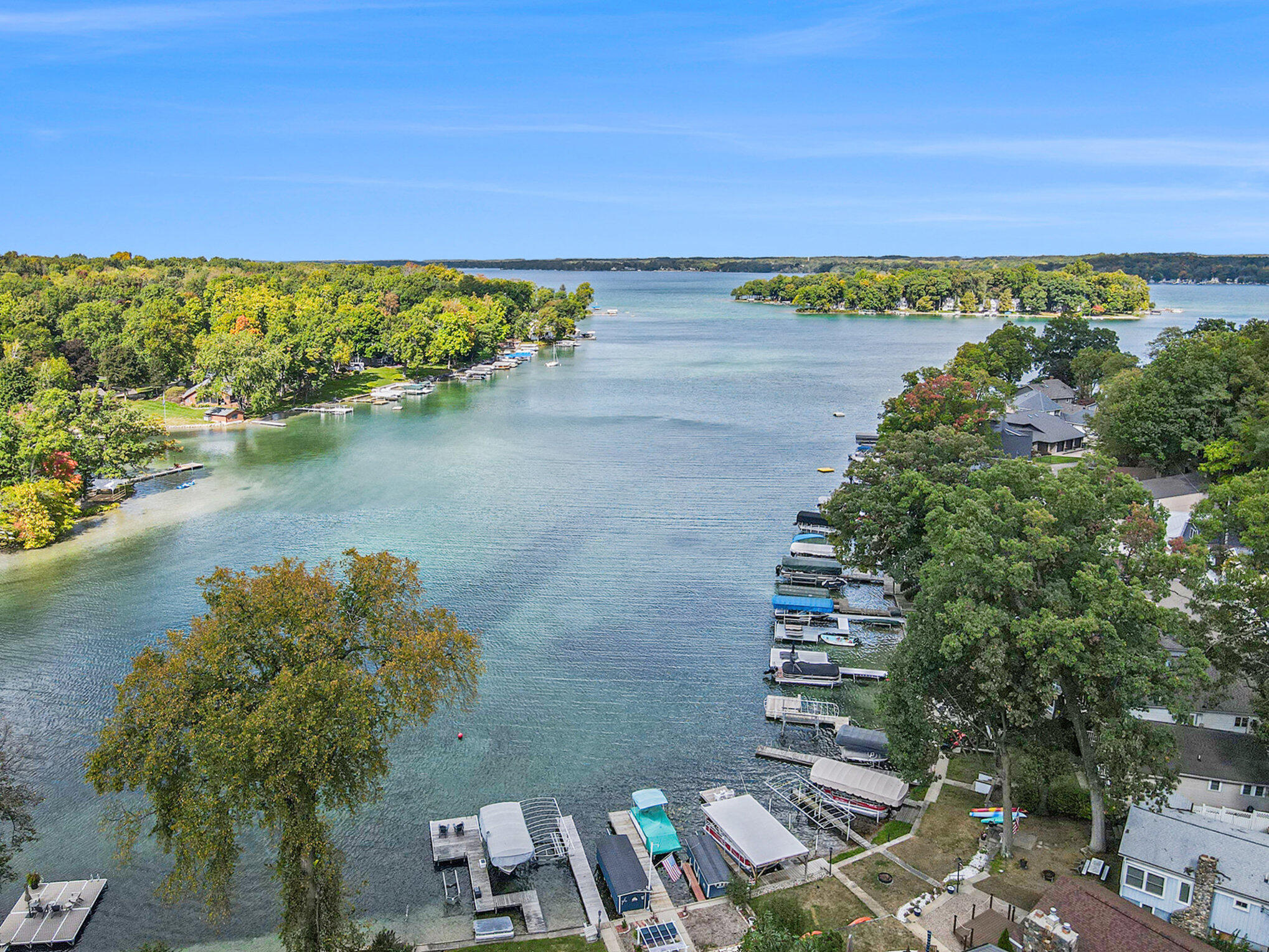 Richland, Michigan 49083, United States, 2 Bedrooms Bedrooms, ,1 BathroomBathrooms,Residential,Pending,39646