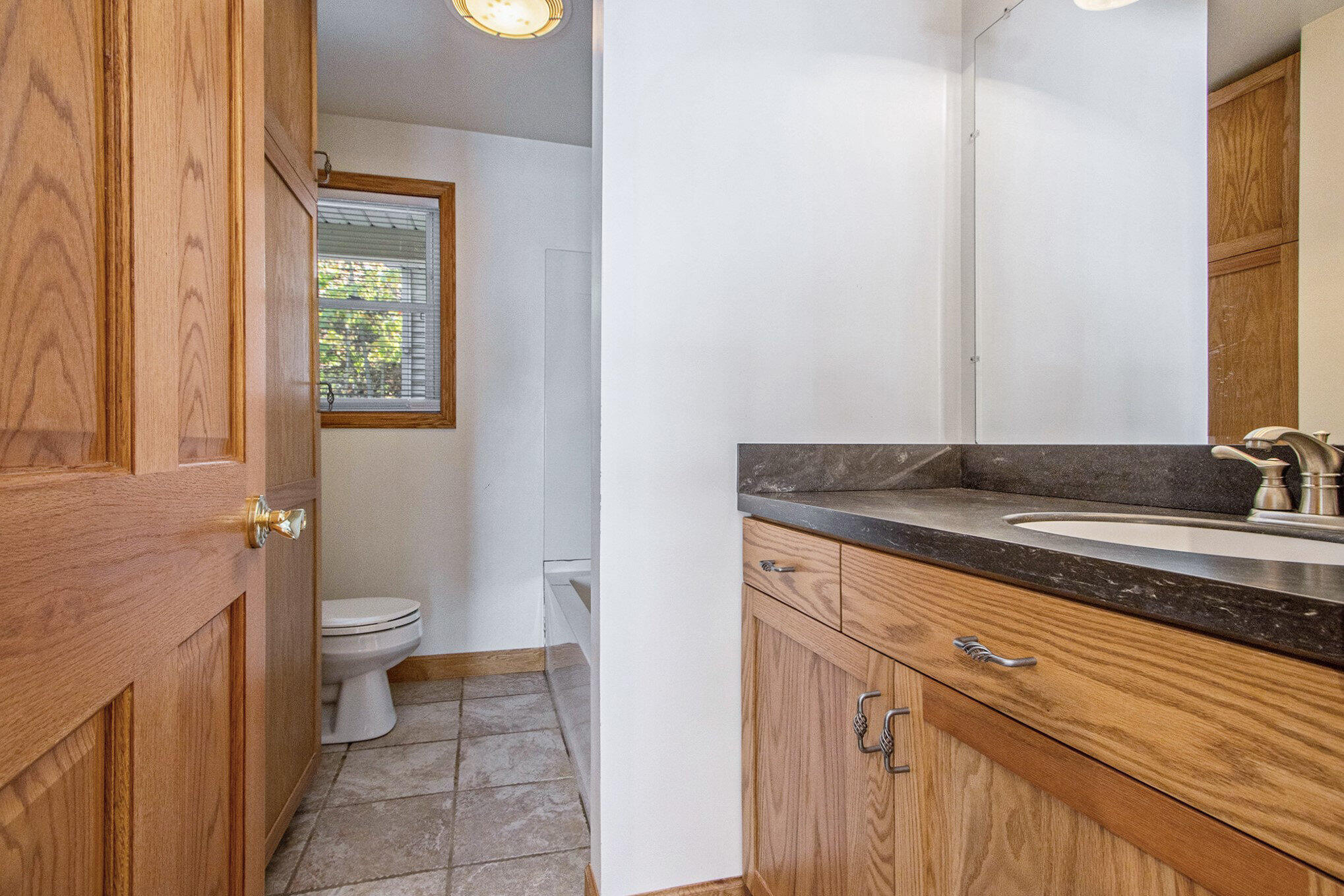 Richland, Michigan 49083, United States, 2 Bedrooms Bedrooms, ,1 BathroomBathrooms,Residential,Pending,39646