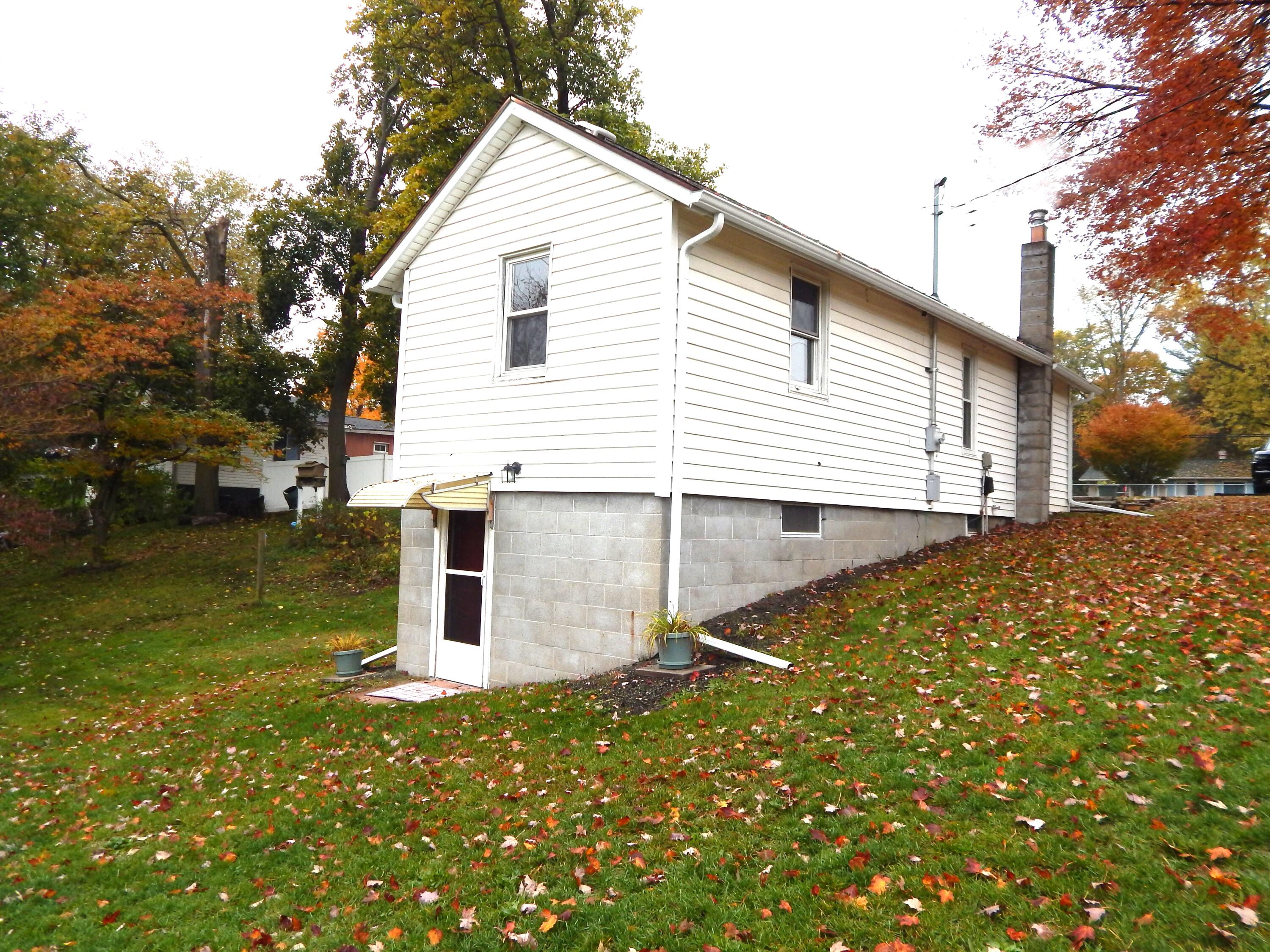 810 S Constantine Street