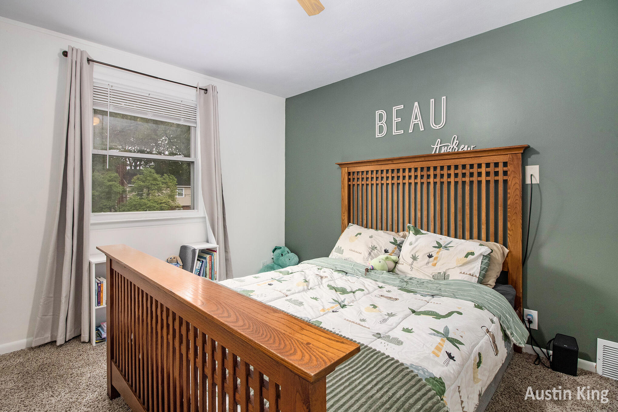 Wyoming, Michigan 49509, United States, 3 Bedrooms Bedrooms, ,2 BathroomsBathrooms,Residential,Active,228993