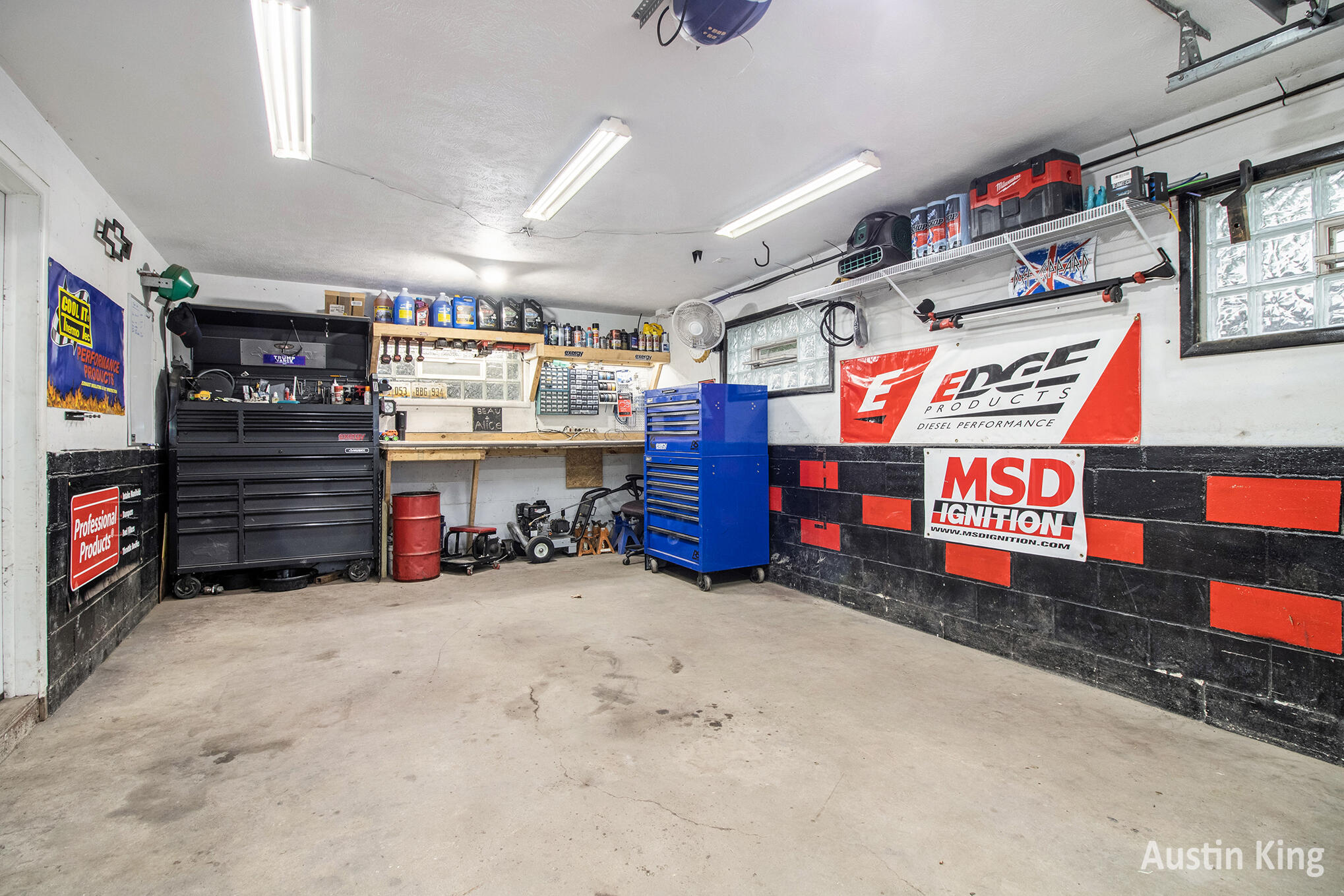 Wyoming, Michigan 49509, United States, 3 Bedrooms Bedrooms, ,2 BathroomsBathrooms,Residential,Active,228993