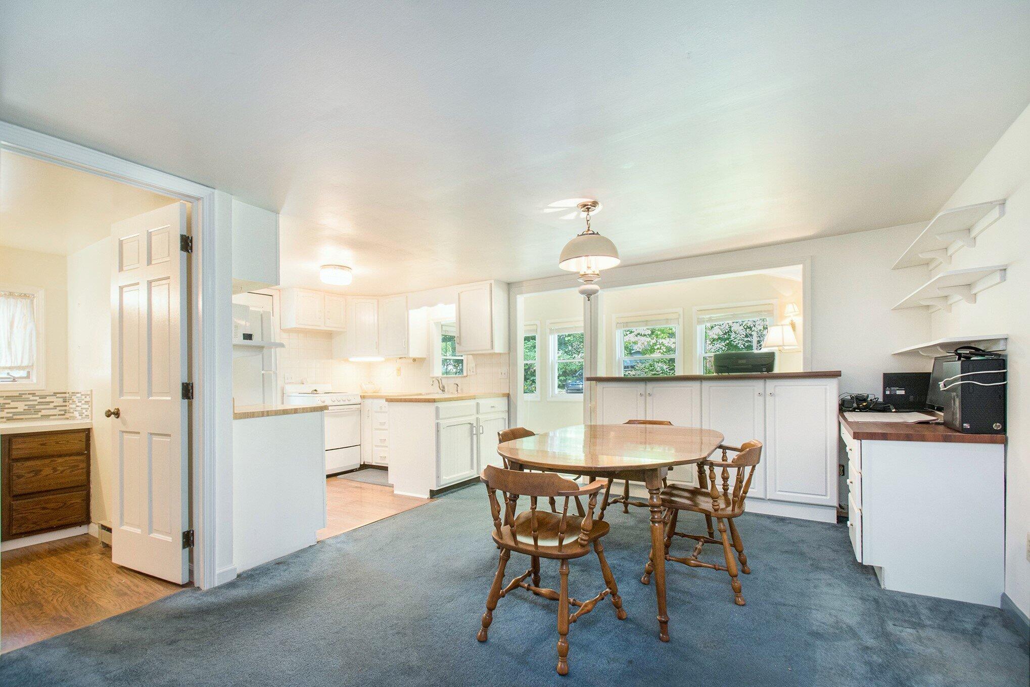 1935 S 13th Street