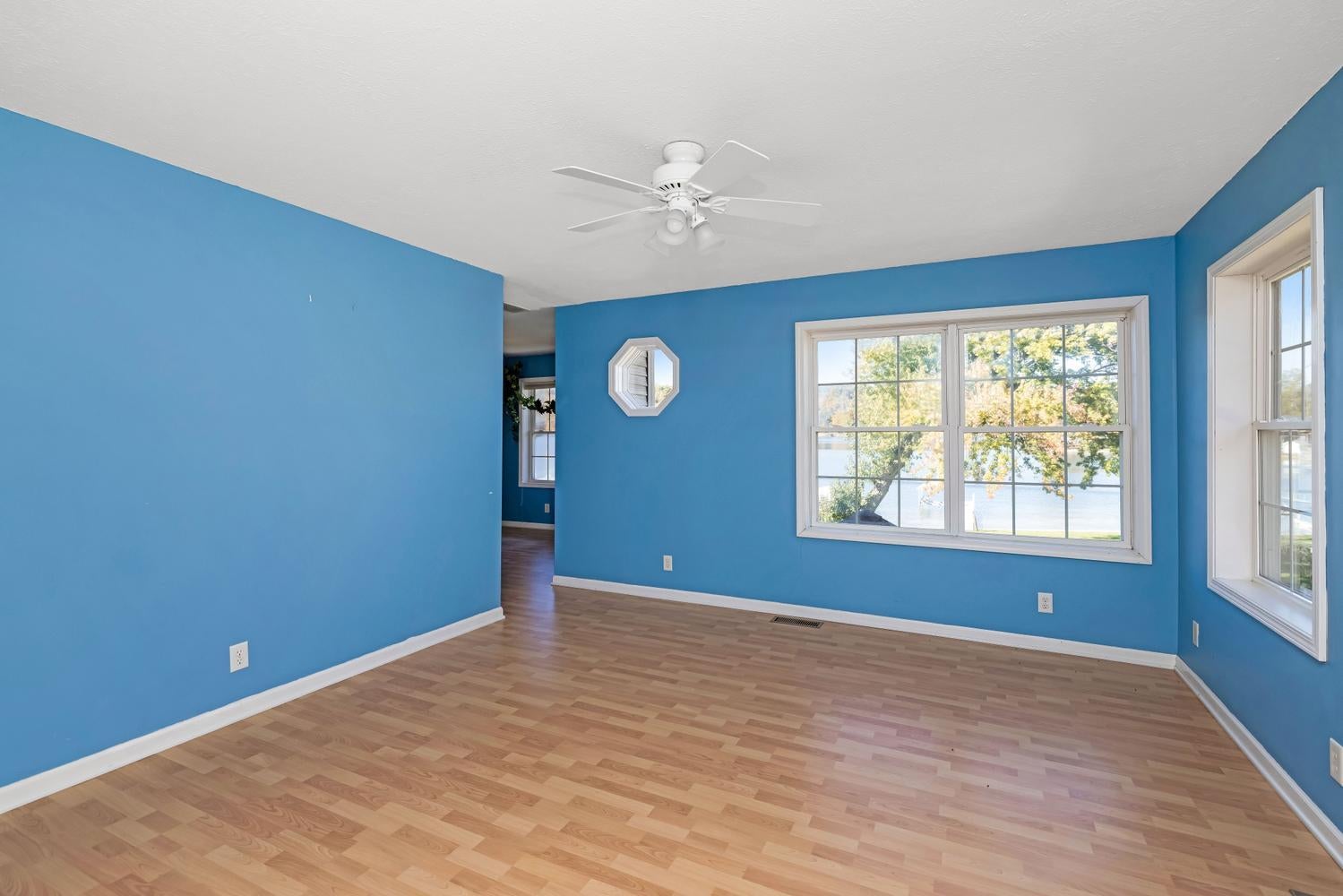 Listing 6