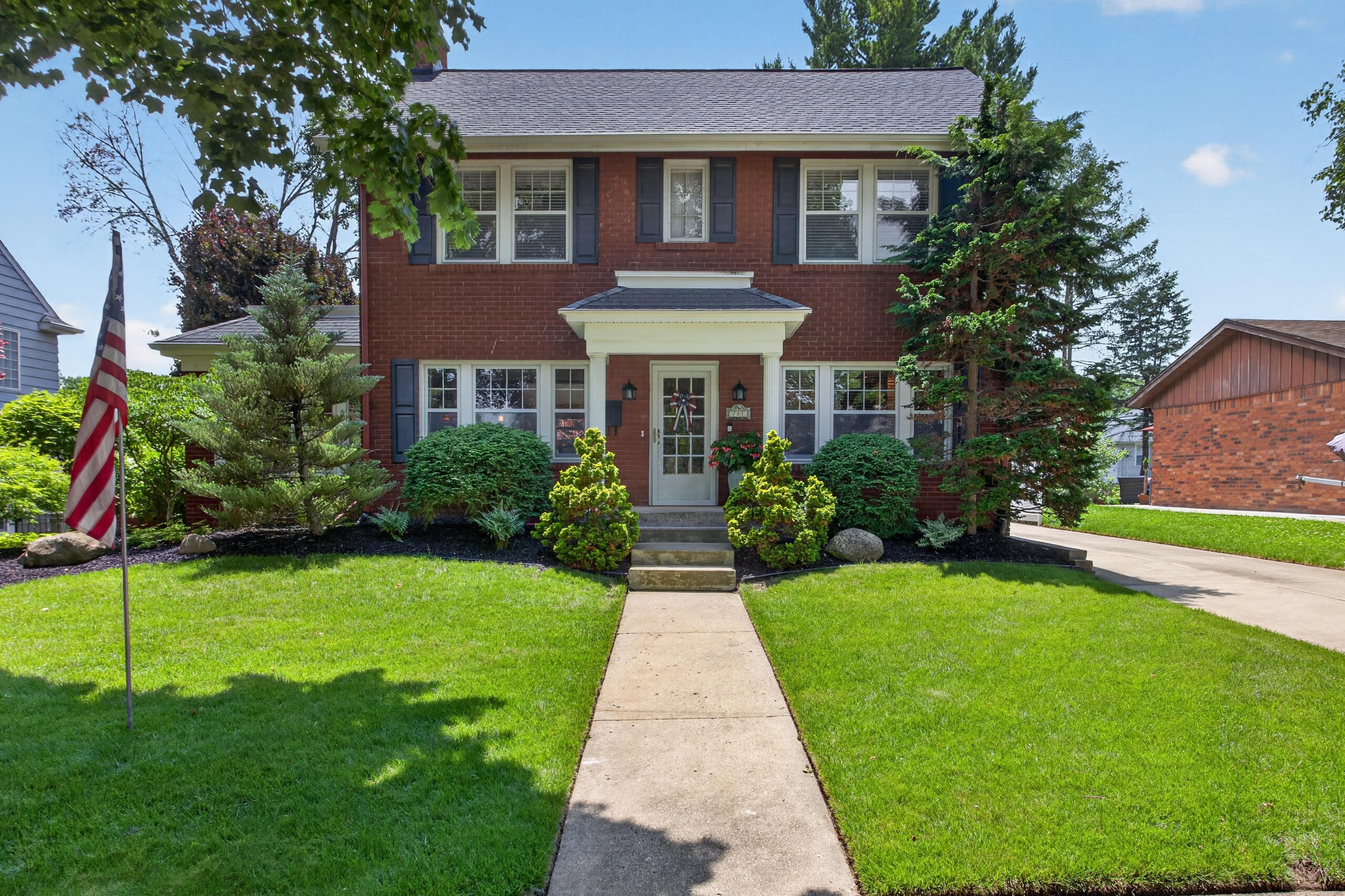 Photo 1 of 88 — 781 Bloomfield Boulevard, Jackson, MI 49203