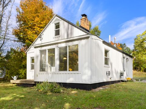 Photo of 7043 Burr Street, Benzonia, MI 49616 (MLS # 25054673)