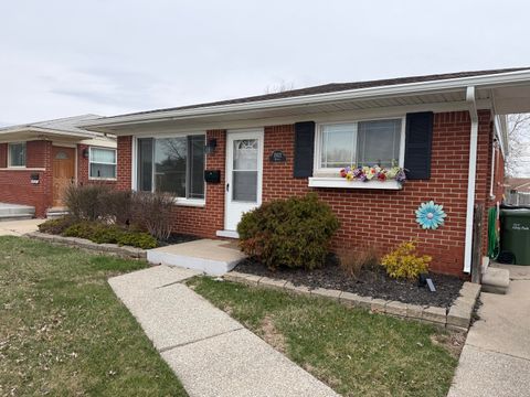 Photo of 17422 Keppen Avenue, Allen Park, MI 48101 (MLS # 26013352)