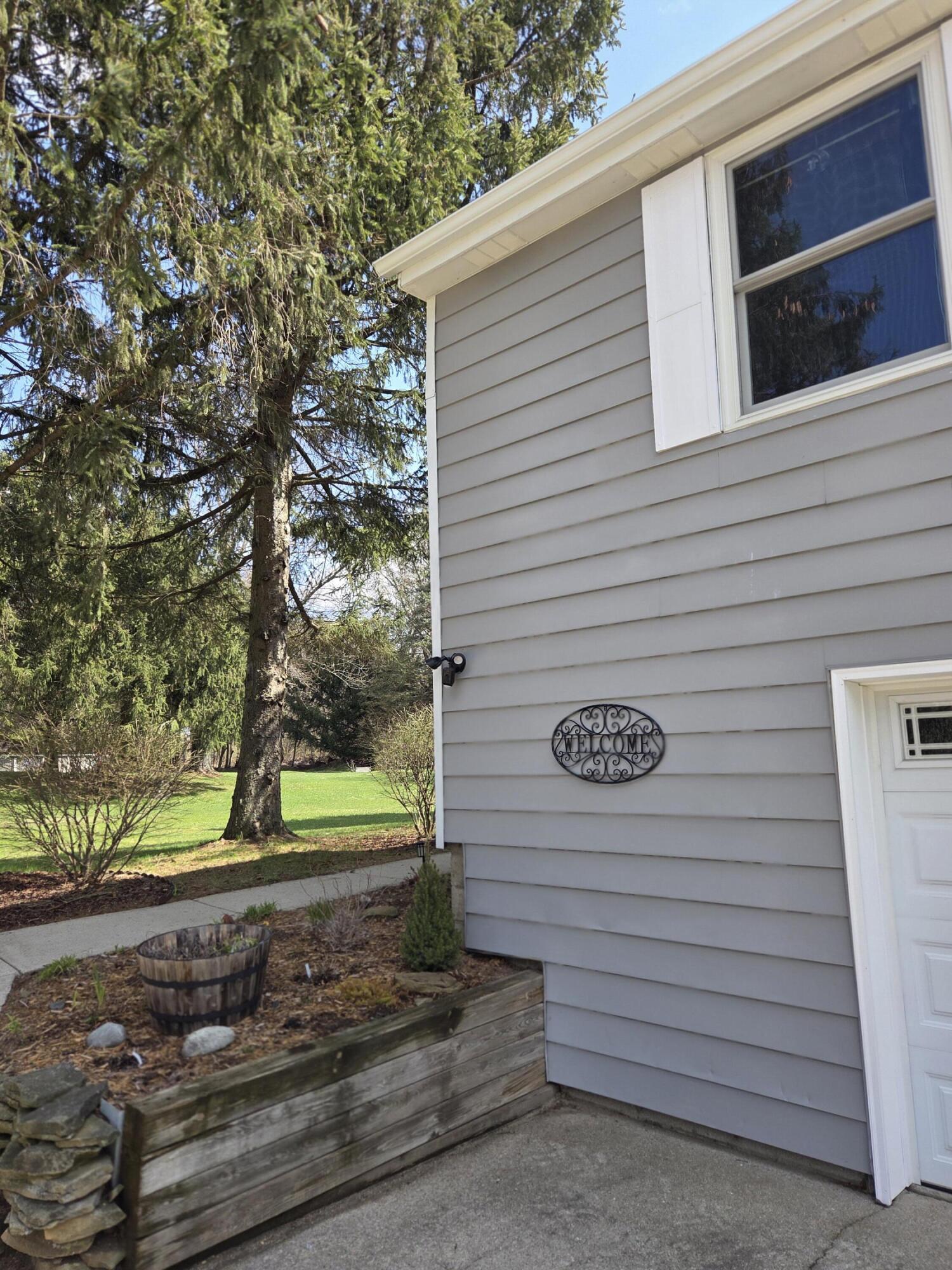 Kalamazoo, Michigan 49009, United States, 3 Bedrooms Bedrooms, ,3 BathroomsBathrooms,Residential,Pending,4182