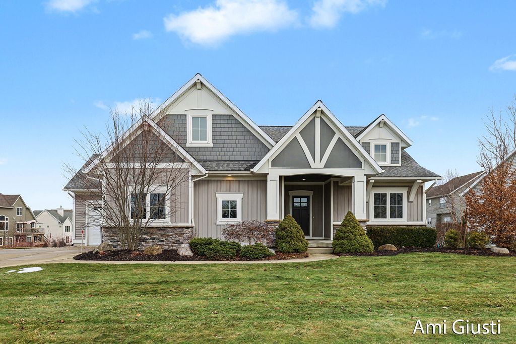 Photo of 8232 Park West Drive, Jenison, MI 49428 (MLS # 26005124)