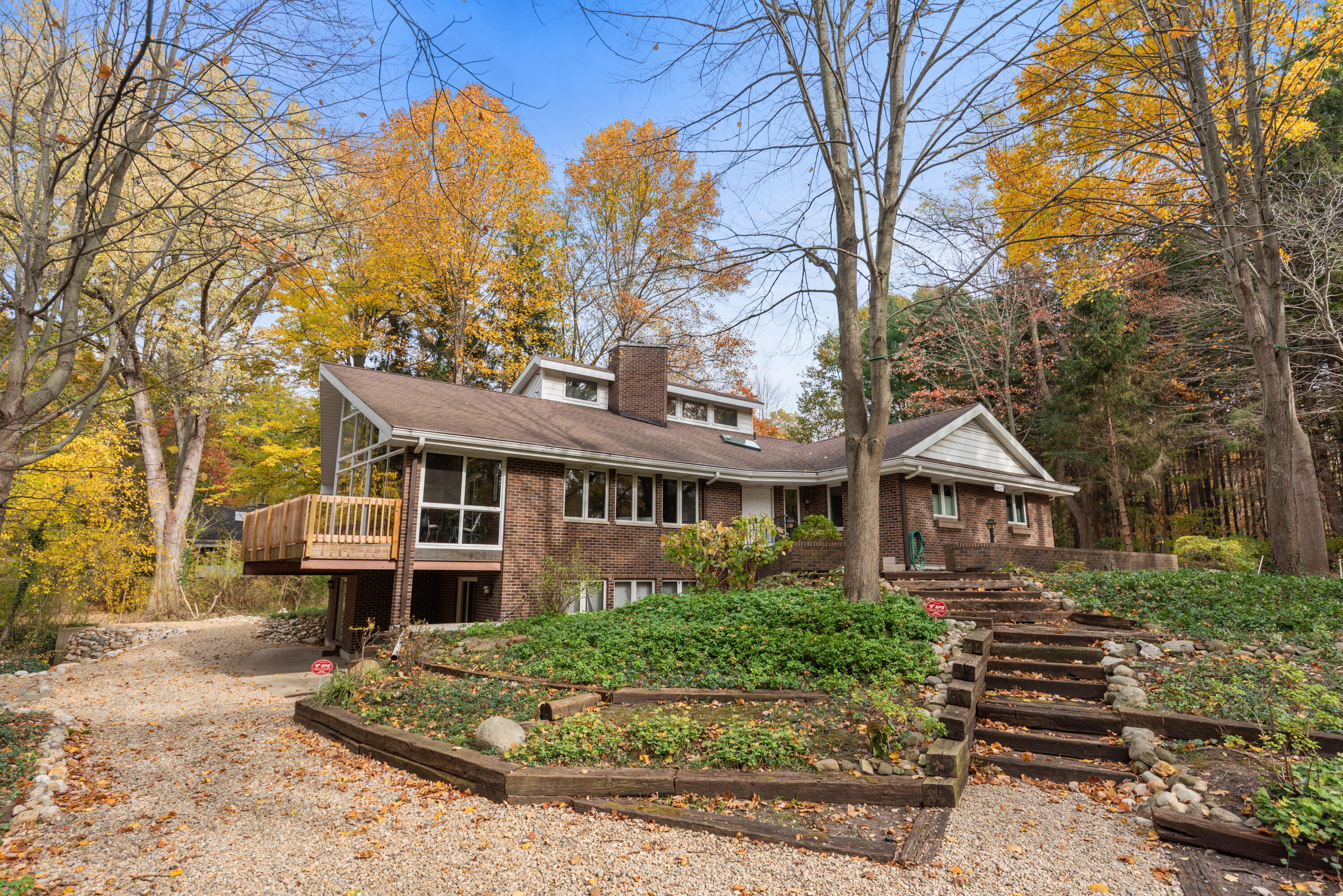 6627 Terry Lane