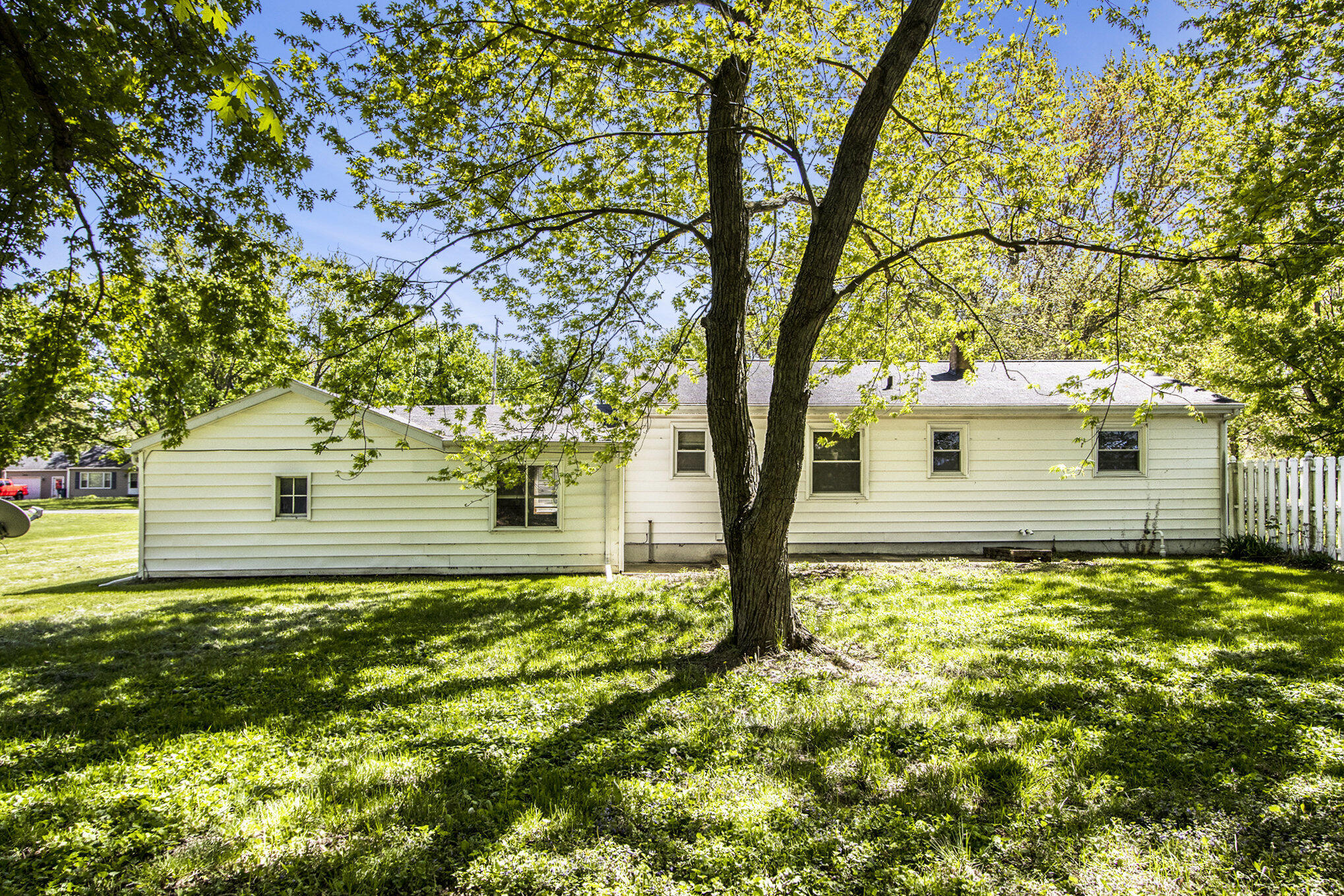 Vicksburg, Michigan 49097, United States, 3 Bedrooms Bedrooms, ,1 BathroomBathrooms,Residential,Active,128015