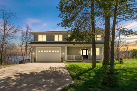 Photo of 1937 42nd Street, Allegan, MI 49010 (MLS # 26017979)
