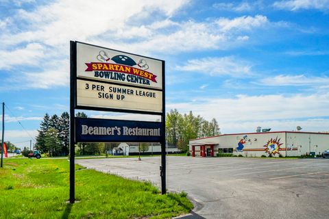 Photo of 2253 US-10, Ludington, MI 49431 (MLS # 24024824)