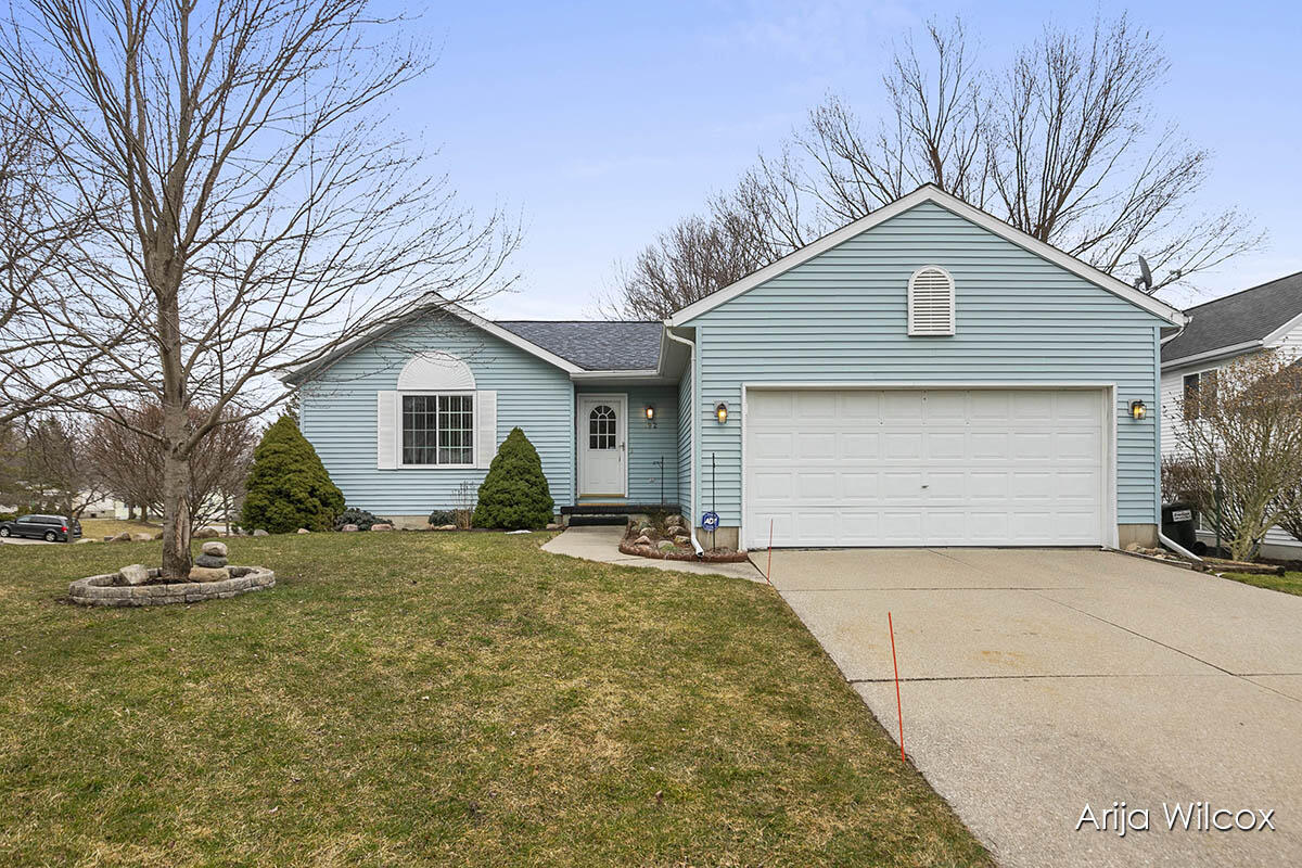 Photo 1 of 41 of 192 Rollingwood Drive house