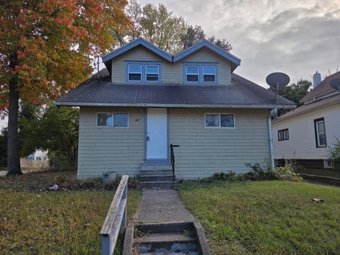 Photo for 147 W Mansion Street