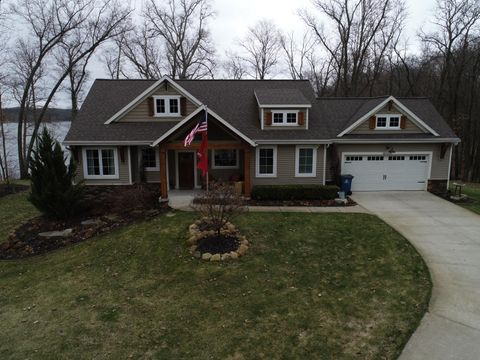 Photo of 8006 S Potawatomi Court, Newaygo, MI 49337 (MLS # 26003269)