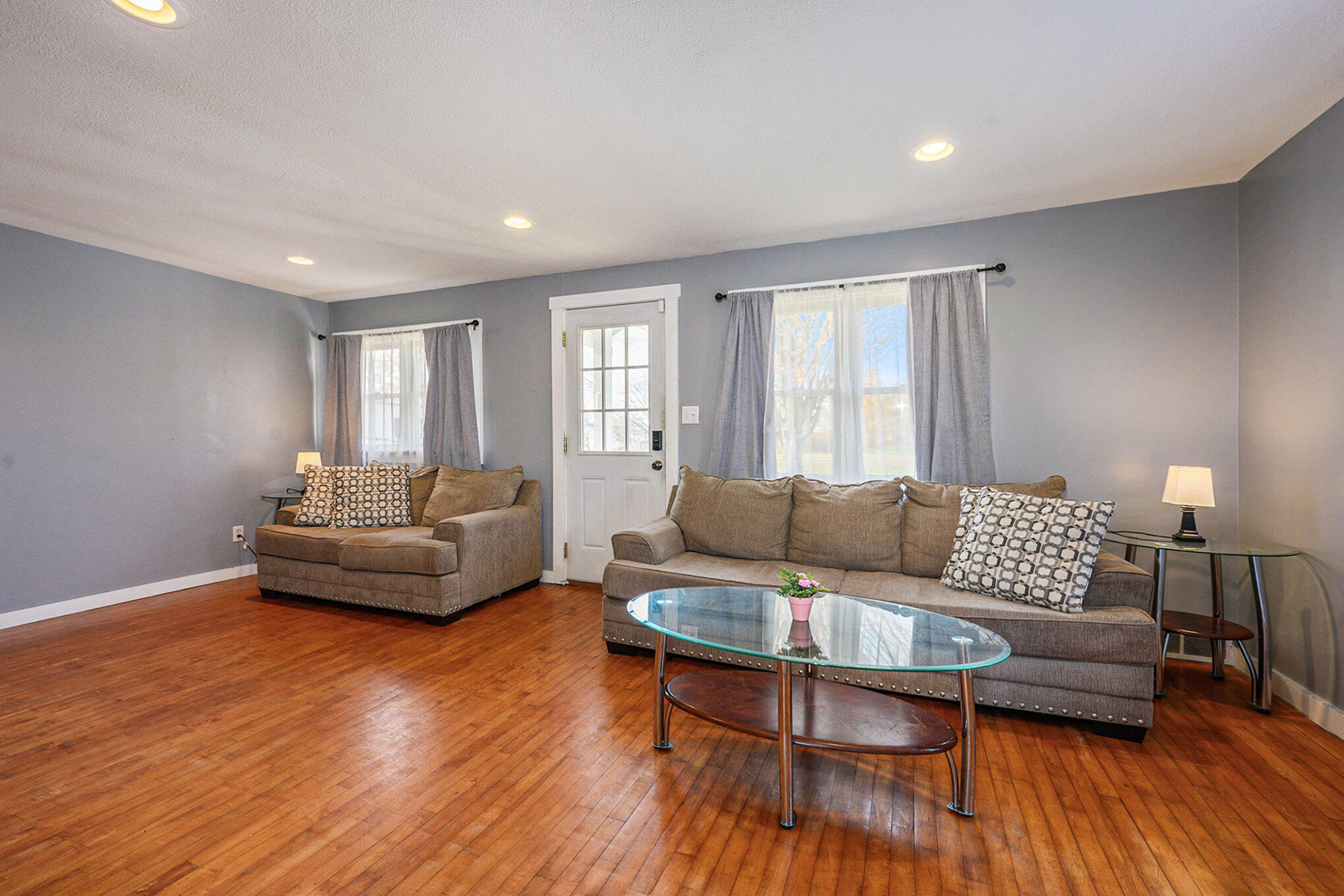 Battle Creek, Michigan 49015, United States, 2 Bedrooms Bedrooms, ,1 BathroomBathrooms,Residential,Active,248066