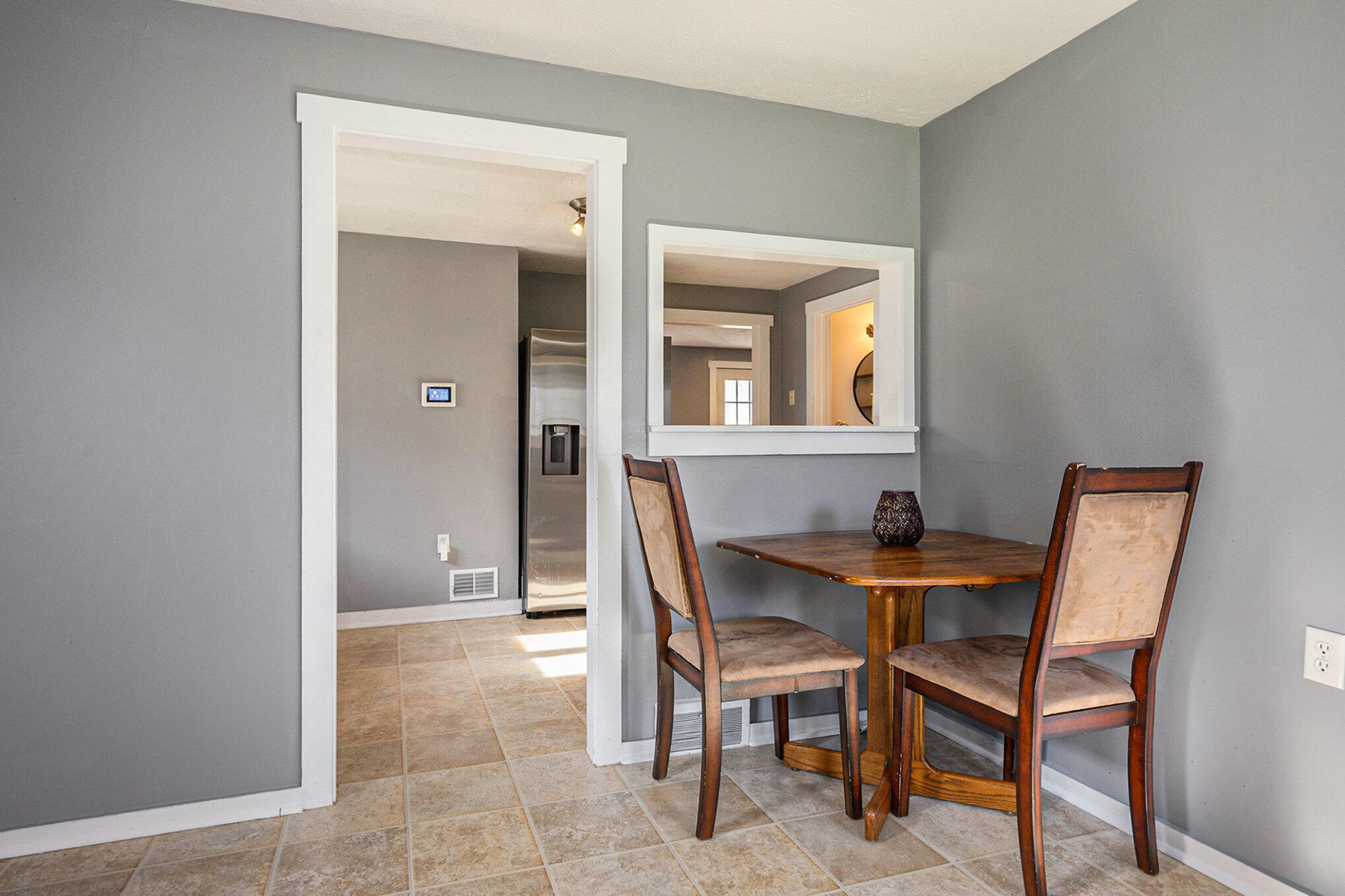 Battle Creek, Michigan 49015, United States, 2 Bedrooms Bedrooms, ,1 BathroomBathrooms,Residential,Active,248066