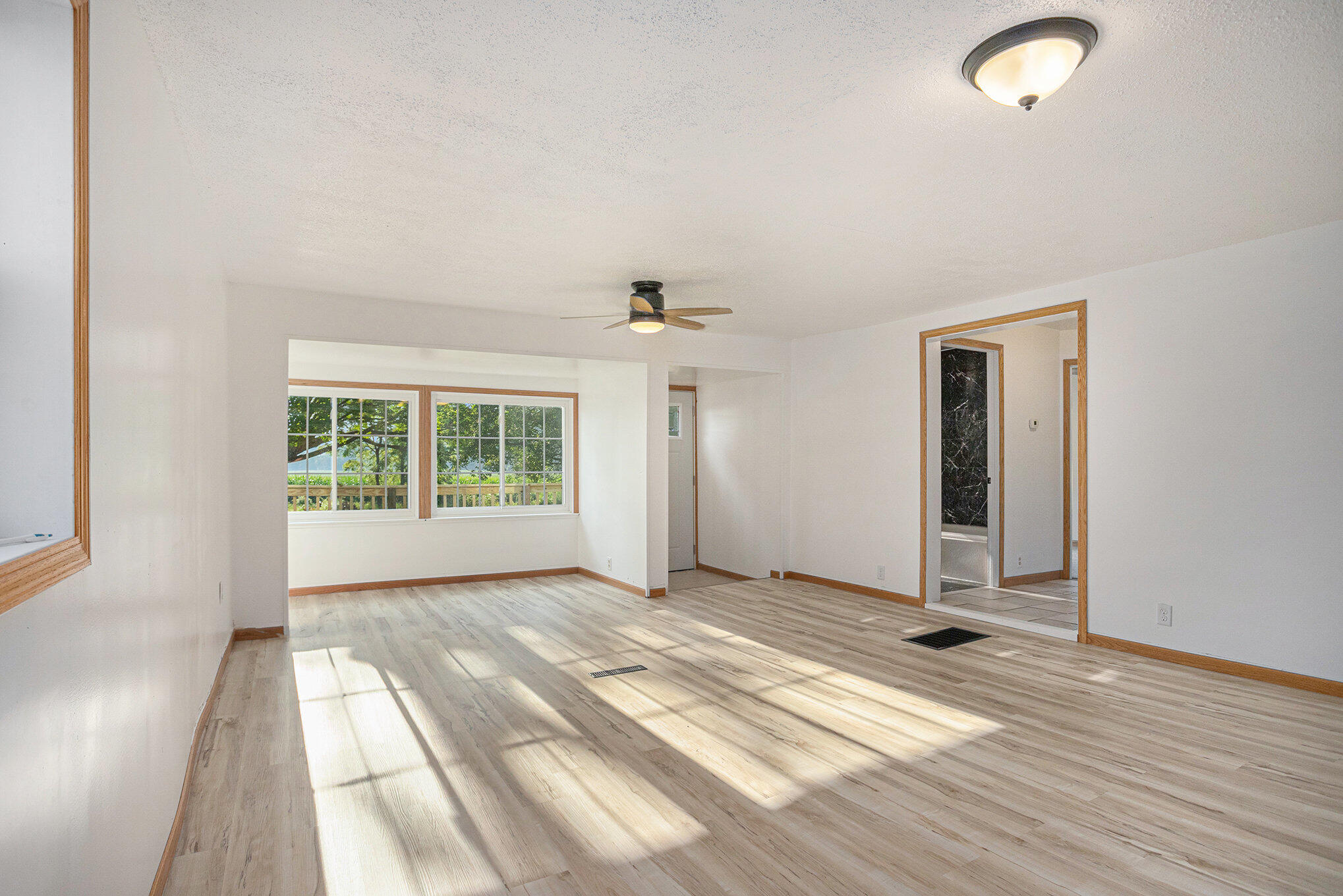 12500 S 39th Street