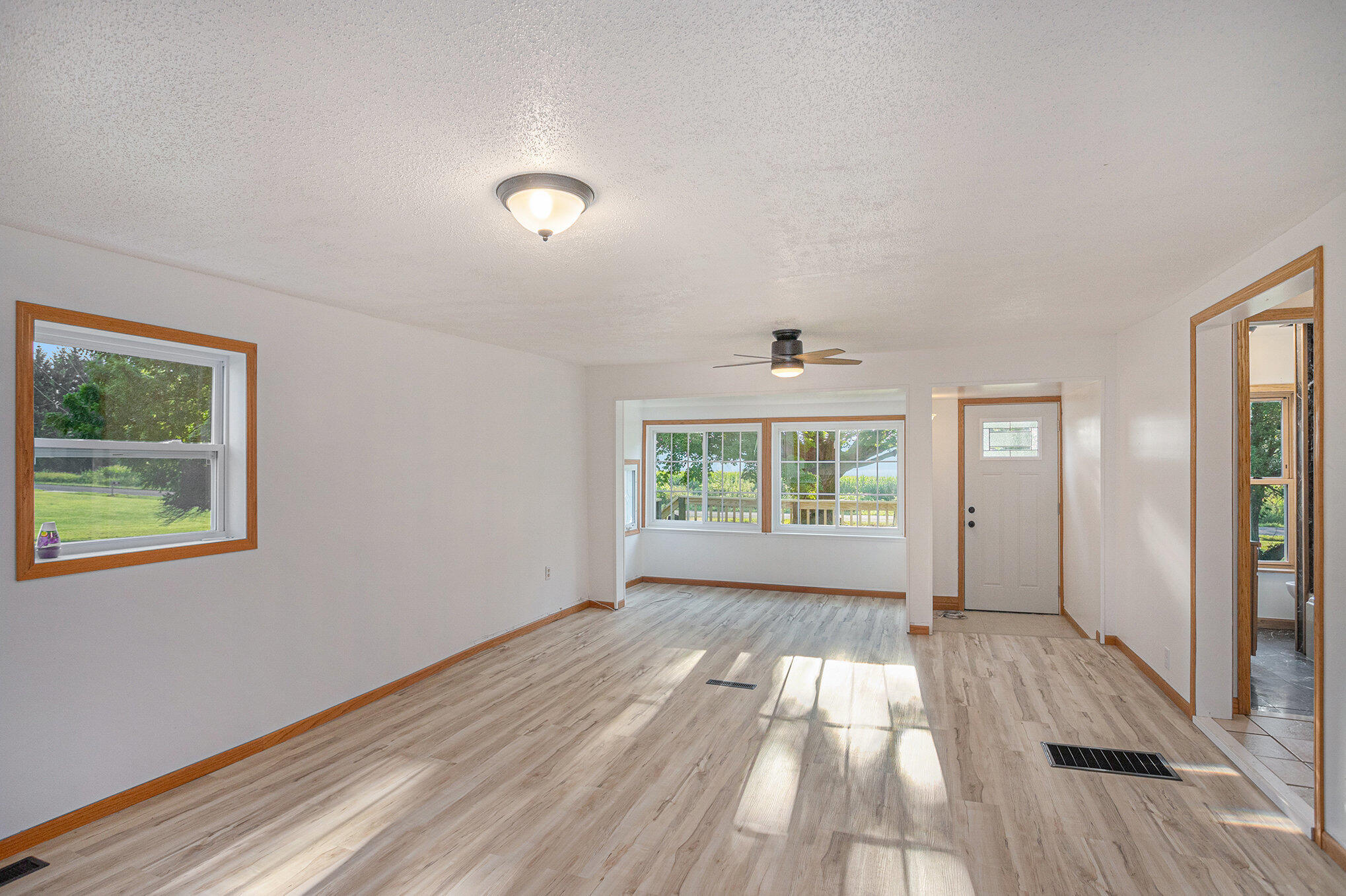 12500 S 39th Street