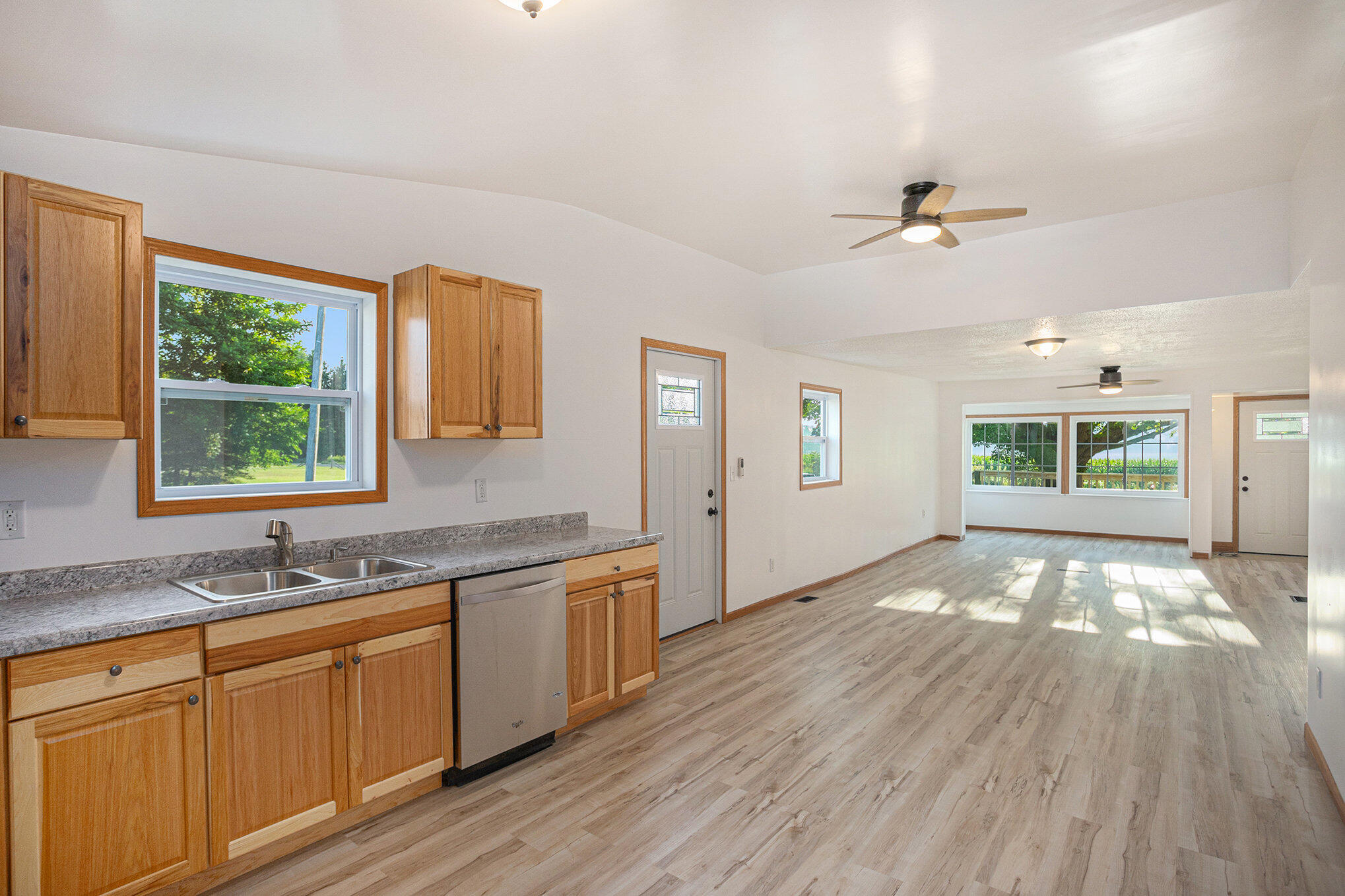 12500 S 39th Street