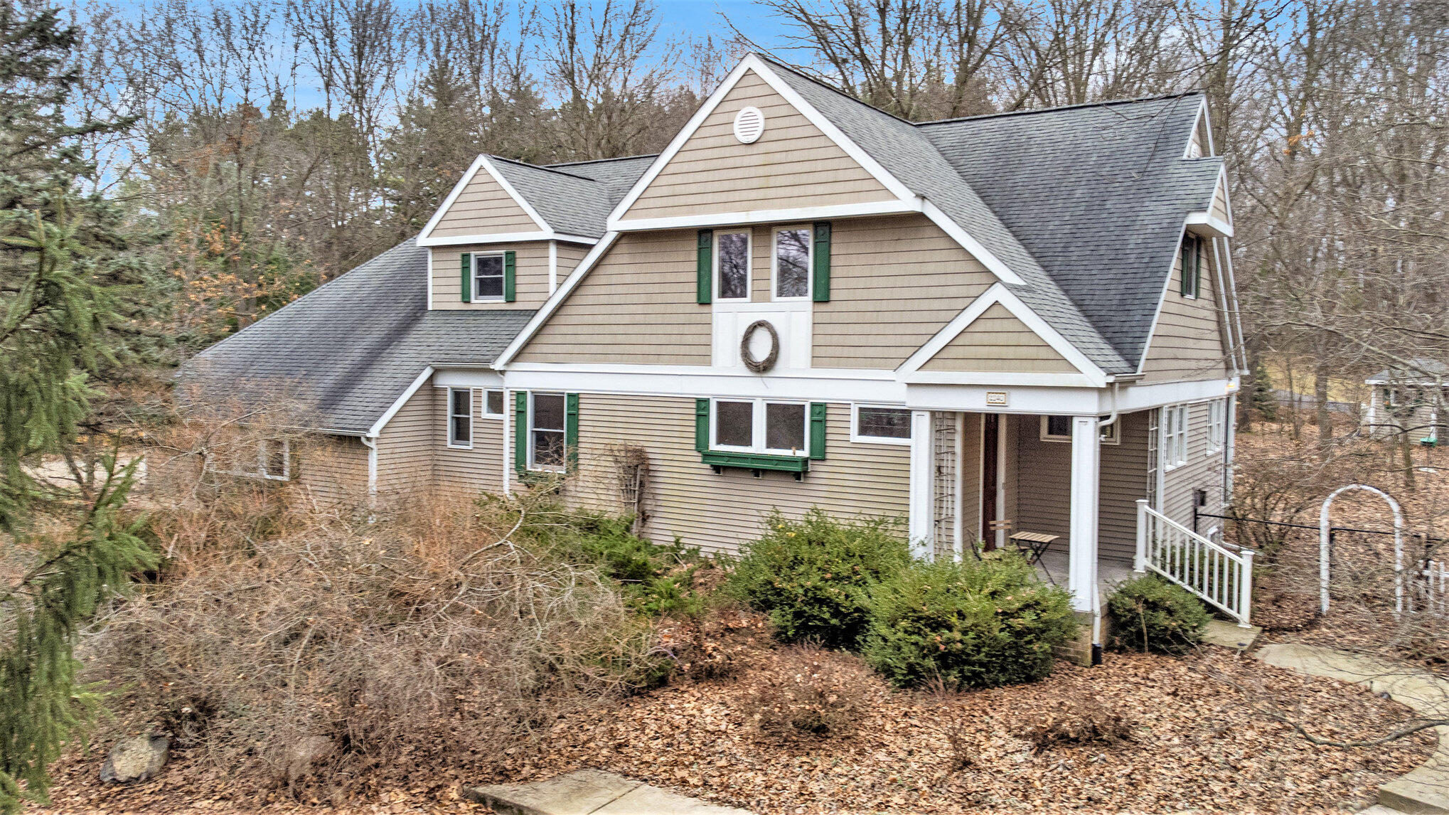 2340 Learmonth Lane