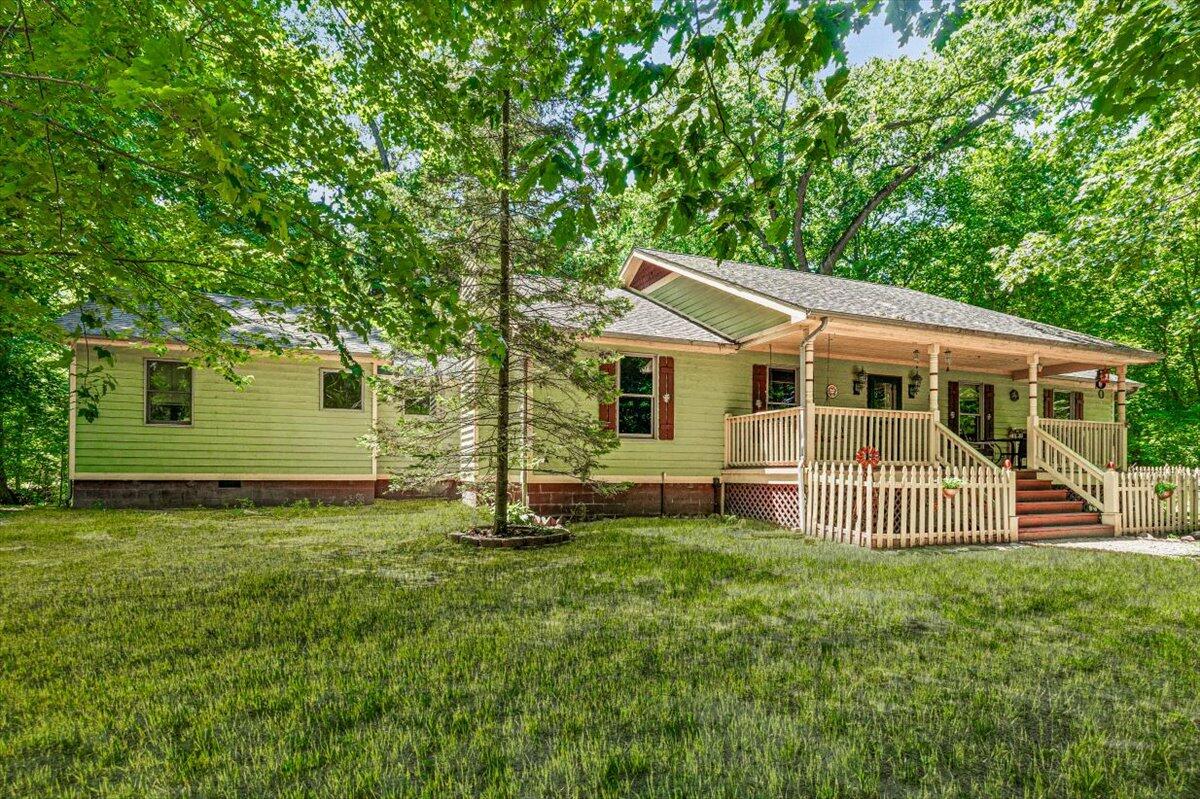 16253 1st Lane
