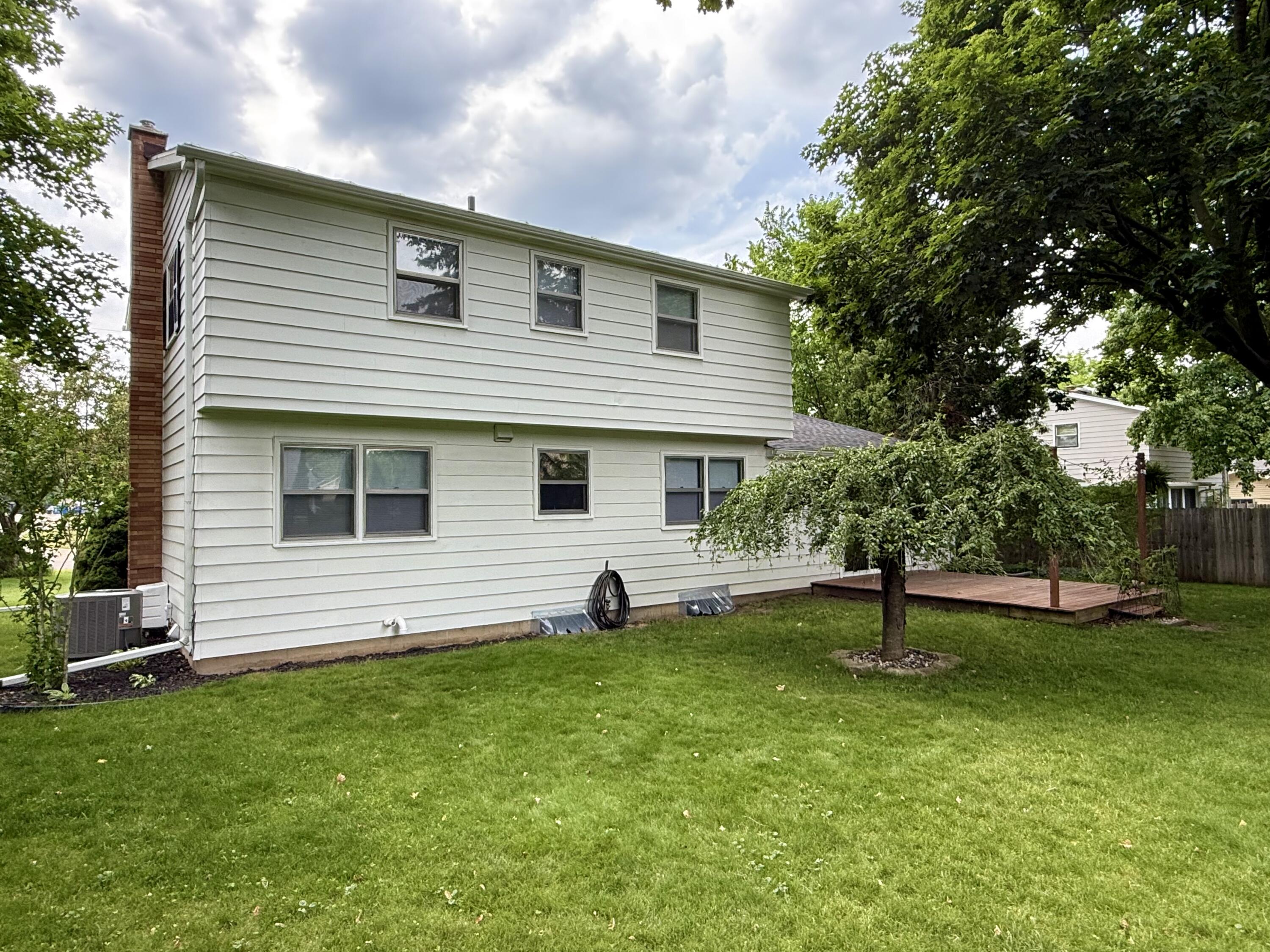 943 Boswell Lane
