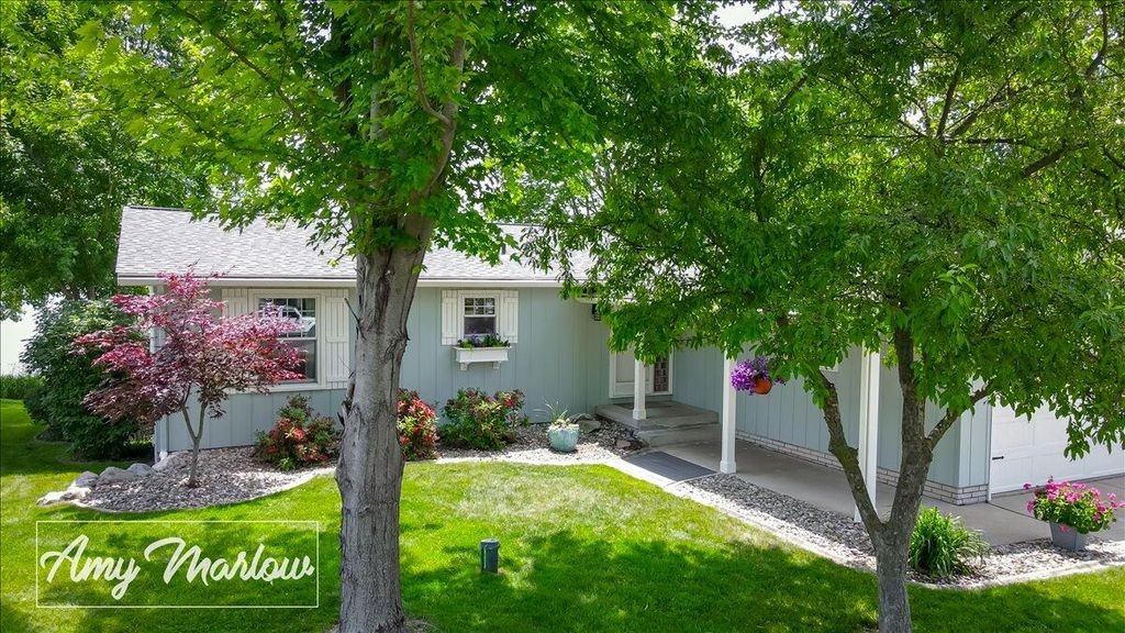 Photo of 8360 Bay Drive NE, Rockford, MI 49341 (MLS # 26008209)