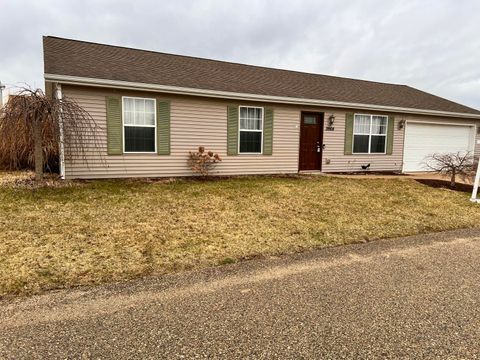 11664 Bear Meadows Drive SE, Alto, MI 49302 - MLS#: 25012376