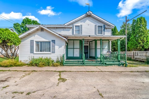 Photo for 118 W Chicago Road
