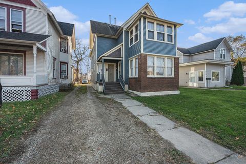 Photo of 611 W North Street, Kalamazoo, MI 49007 (MLS # 26009024)
