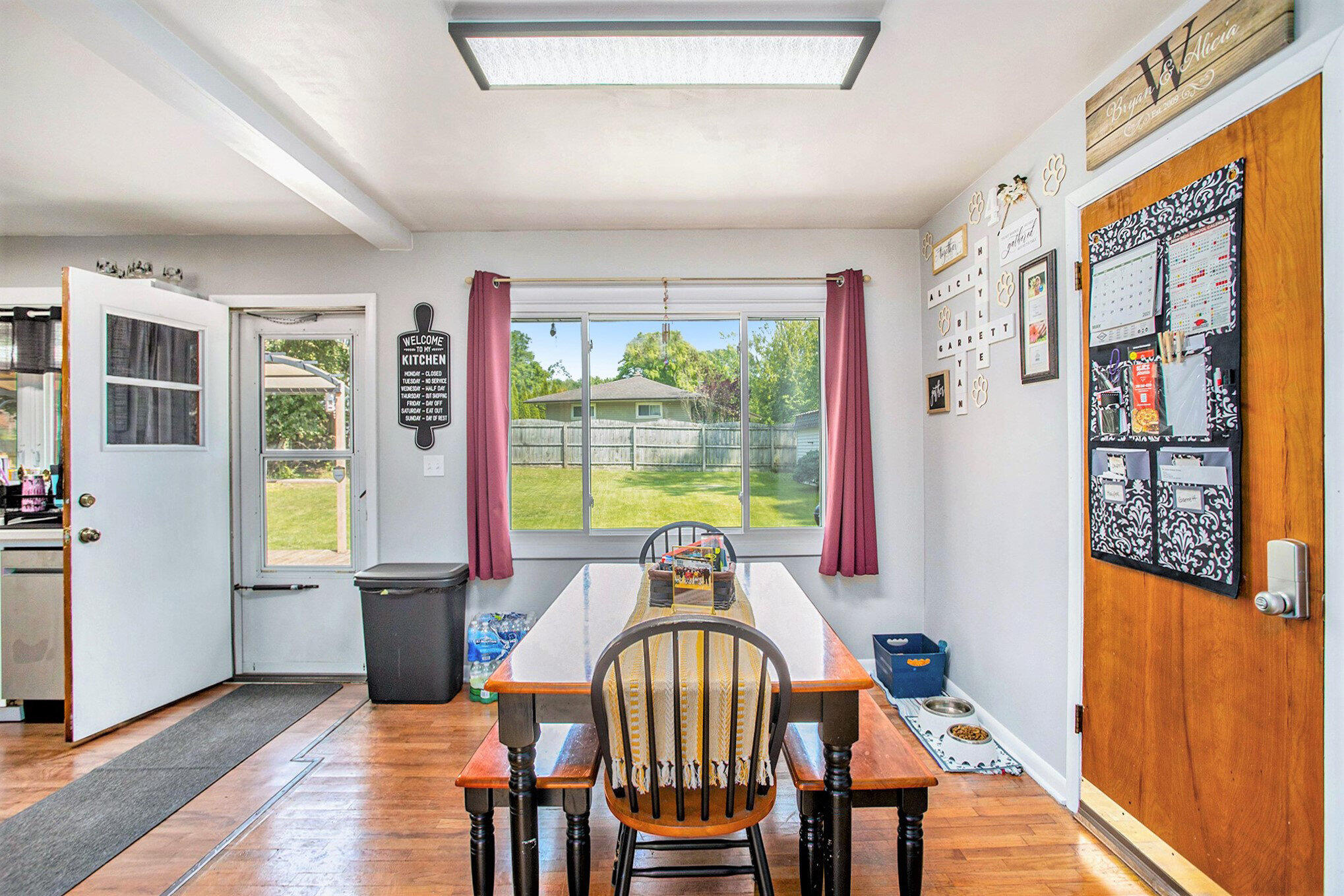 Marshall, Michigan 49068, United States, 4 Bedrooms Bedrooms, ,2 BathroomsBathrooms,Residential,Pending,143517