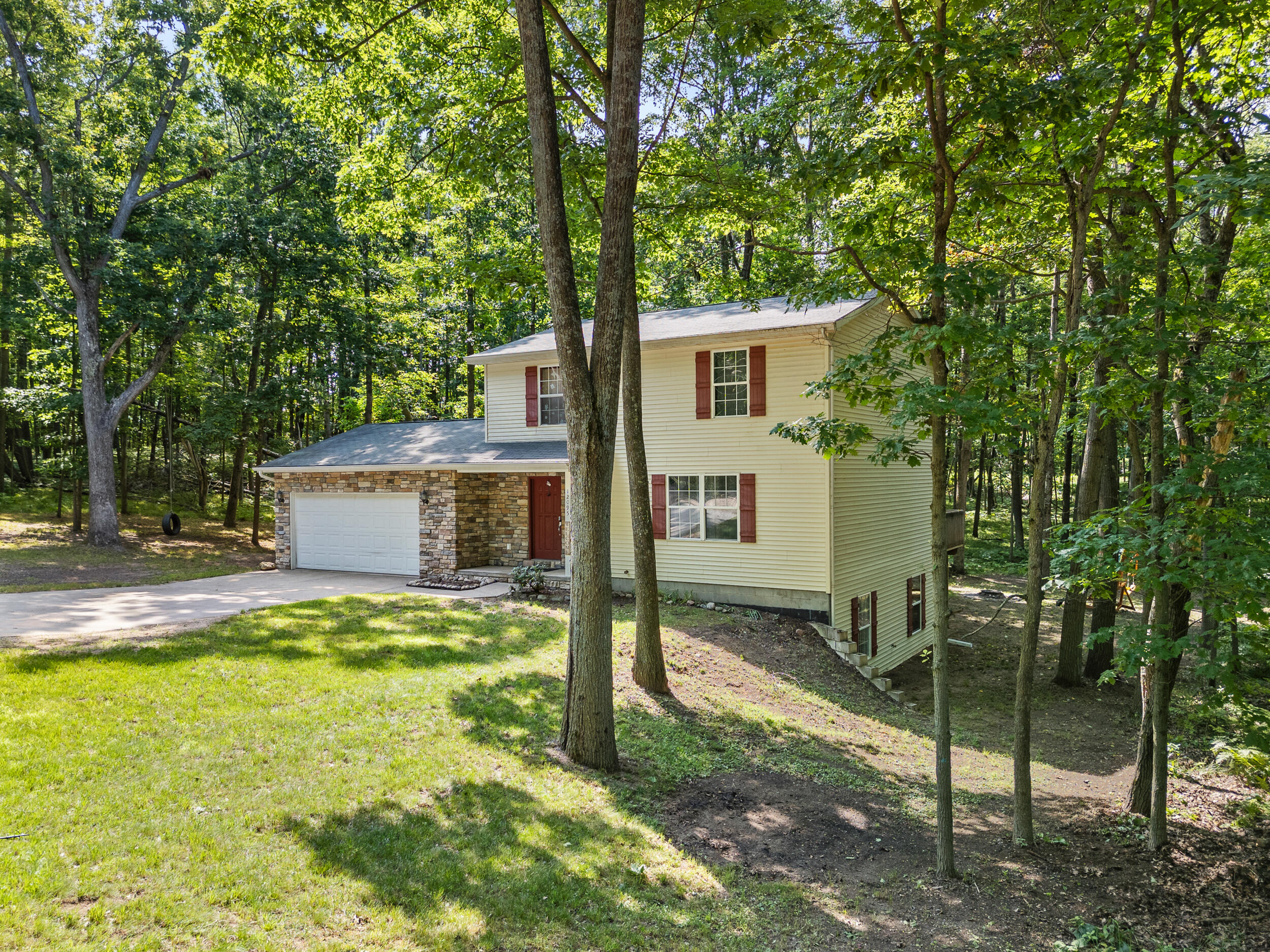 12095 Dubois Drive
